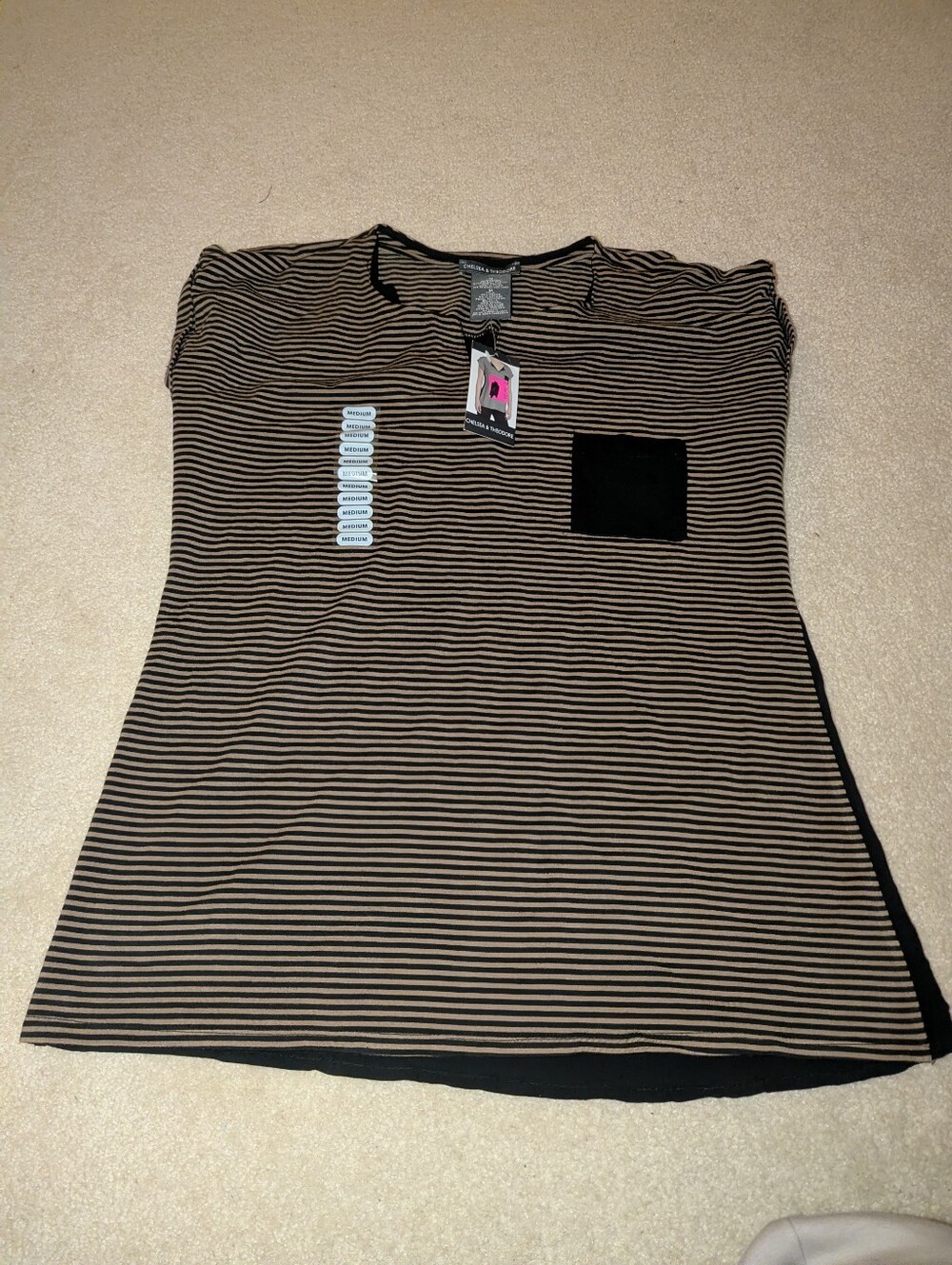 Nwt Chelsea & Theodore striped brown short-sleeve top w/ a black chest pocket